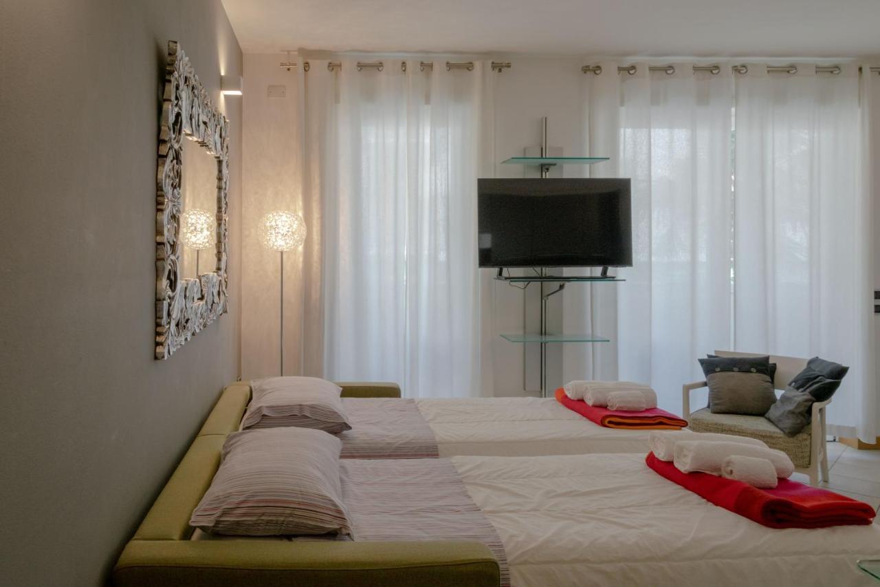 Riva Central Apartment - Free Parking Exterior photo